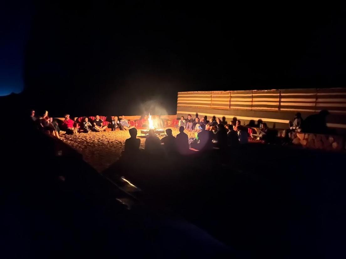 Wadi Rum Shooting Stars Camp 外观 照片